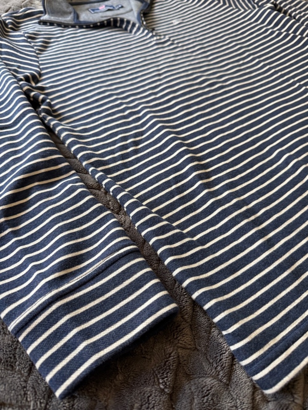 Vineyard Vines Navy & White Striped Half-Zip Pullover Mens Size Medium - Picture 4 of 5